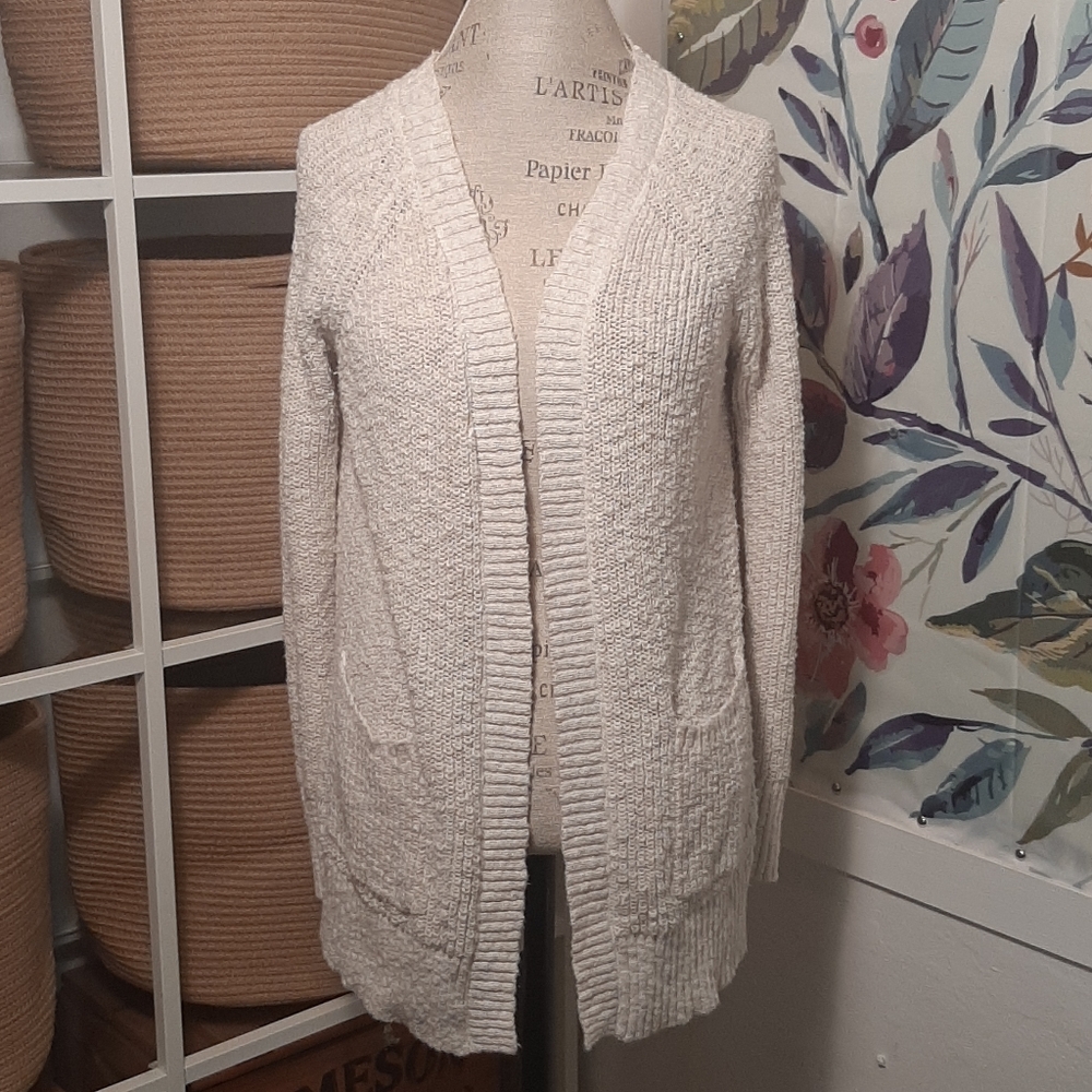 AEO Long Cream cardigan w/ribbon detail